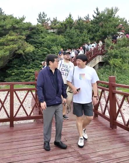 股E融 中国电影导演协会导演采风烟台滨海风情——烟台是一座宝藏福地